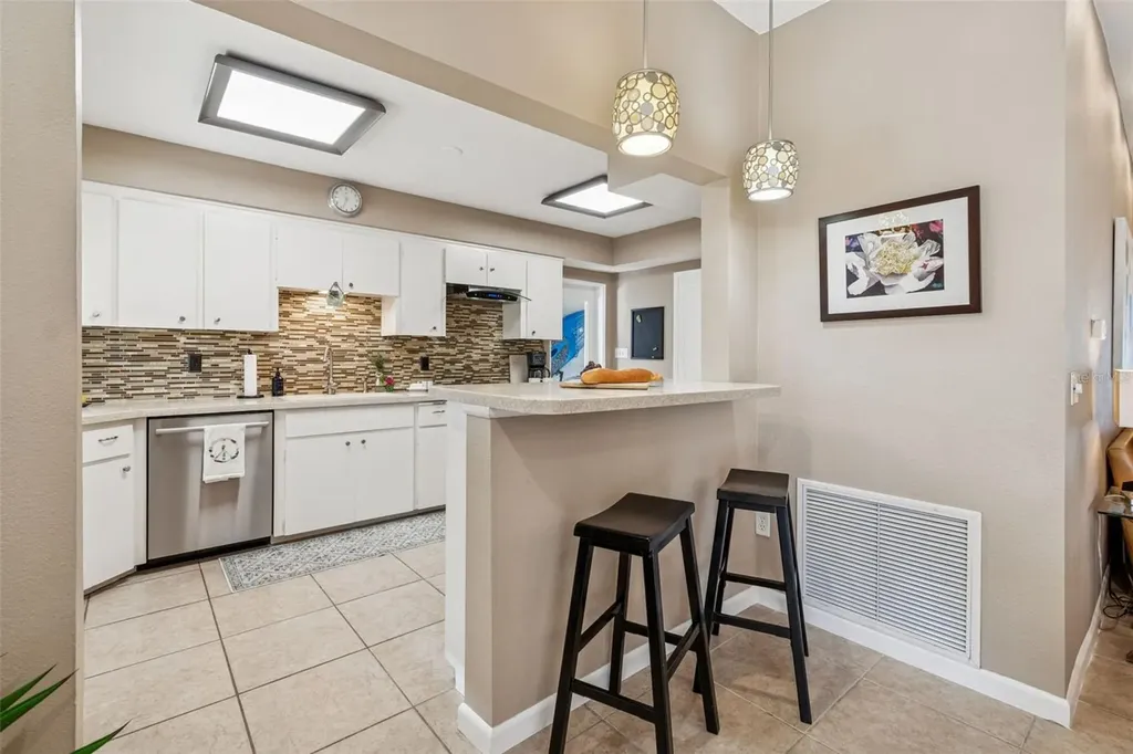 618 Whitfield Avenue Sarasota FL 34243