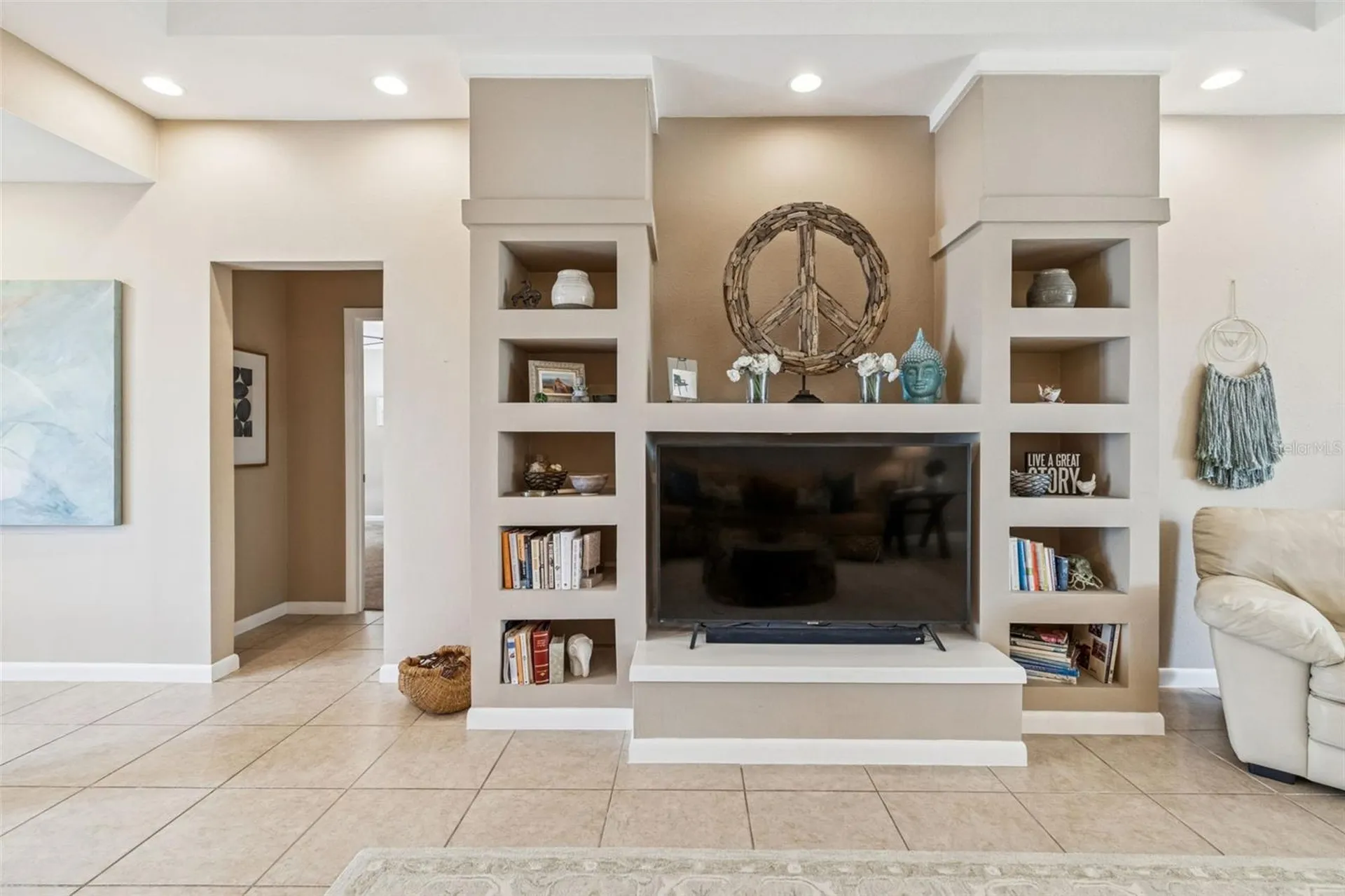 618 Whitfield Avenue Sarasota FL 34243
