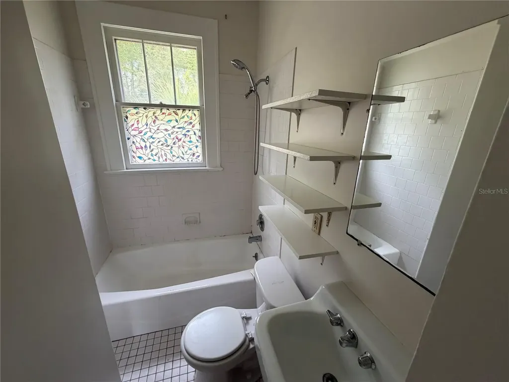 1555 7th Street Sarasota FL 34236