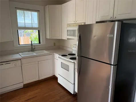 1555 7th Street Sarasota FL 34236
