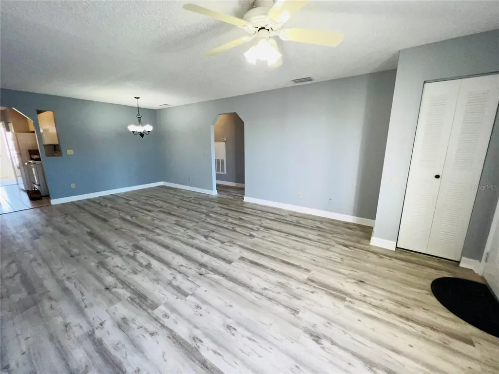 605 Ridge Terrace Winter Haven FL 33881