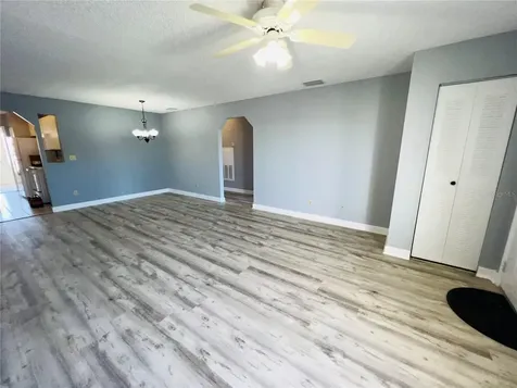 605 Ridge Terrace Winter Haven FL 33881