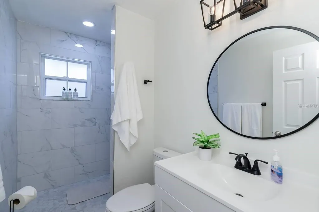 1297 13th Street Sarasota FL 34236