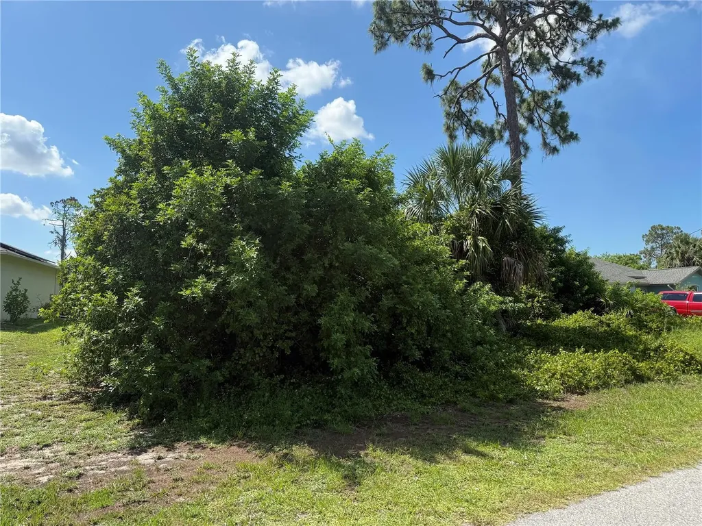Weatherton Street North Port FL 34288