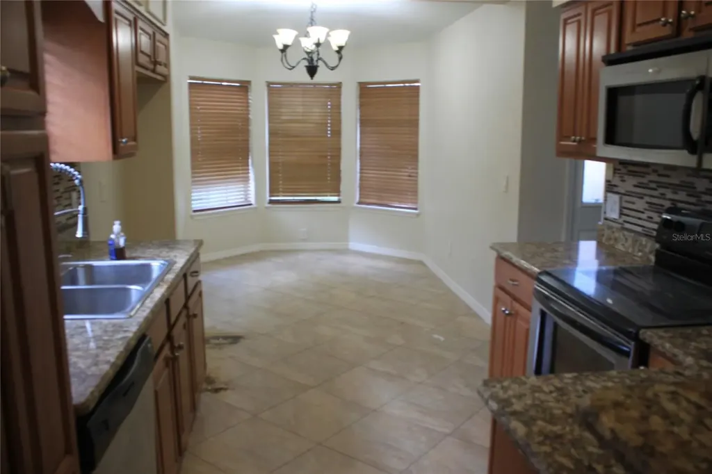 10579 Satinwood Circle Orlando FL 32825