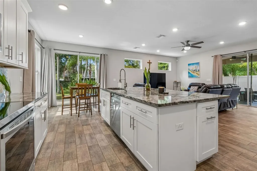 21620 Teal Court Lutz FL 33549