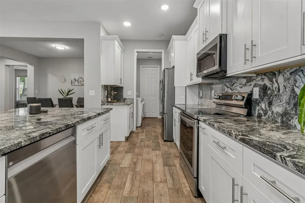 21620 Teal Court Lutz FL 33549