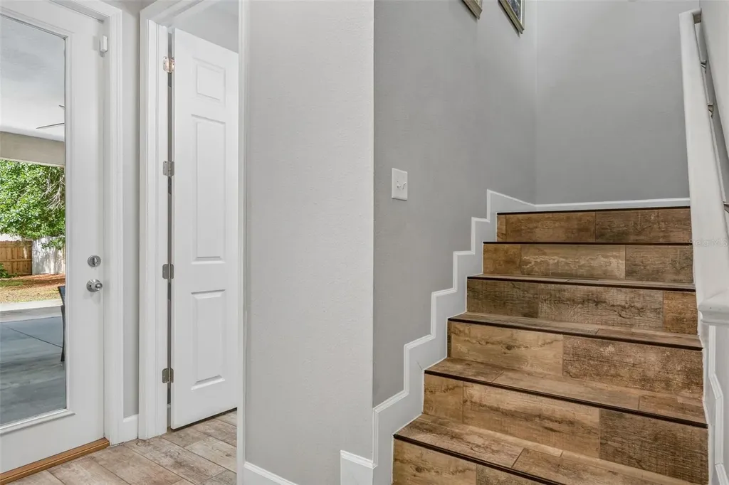 21620 Teal Court Lutz FL 33549