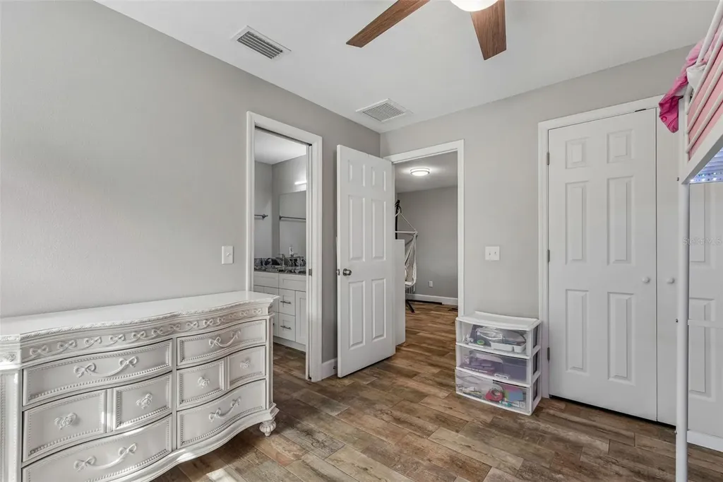 21620 Teal Court Lutz FL 33549