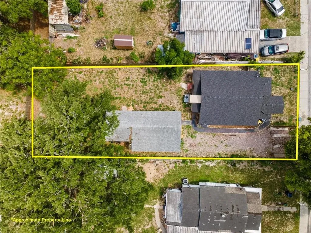 517 Oak Street Auburndale FL 33823