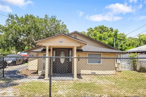 517 Oak Street Auburndale FL 33823