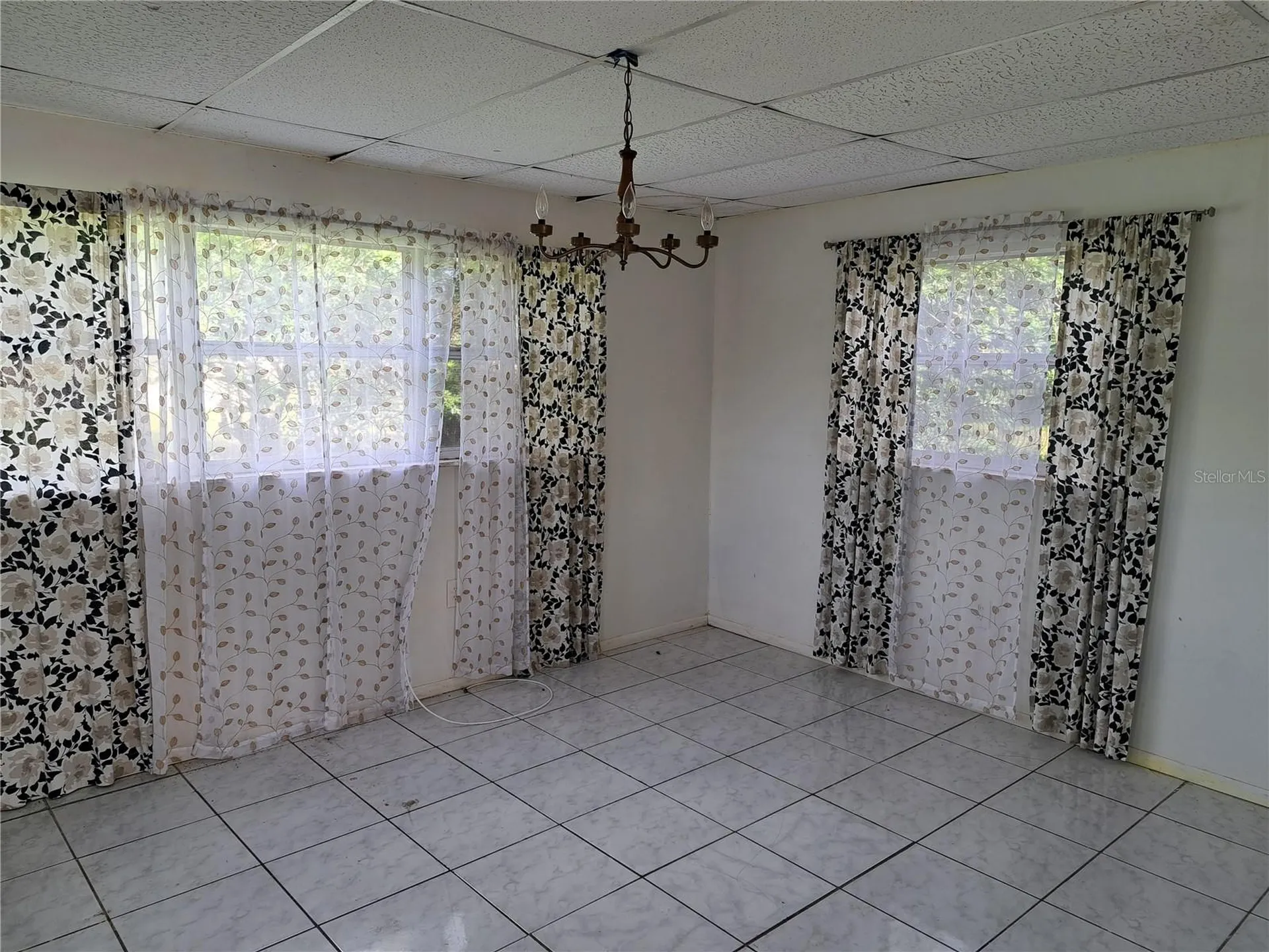 2183 Patterson Avenue Orlando FL 32811