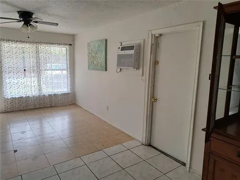2183 Patterson Avenue Orlando FL 32811