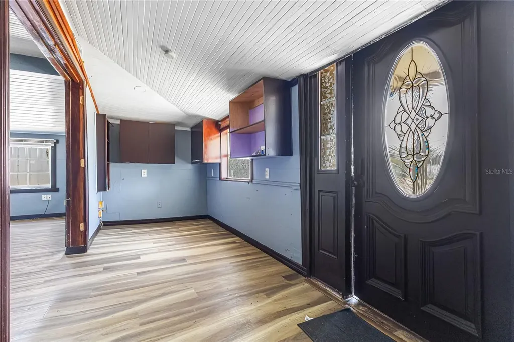517 Oak Street Auburndale FL 33823