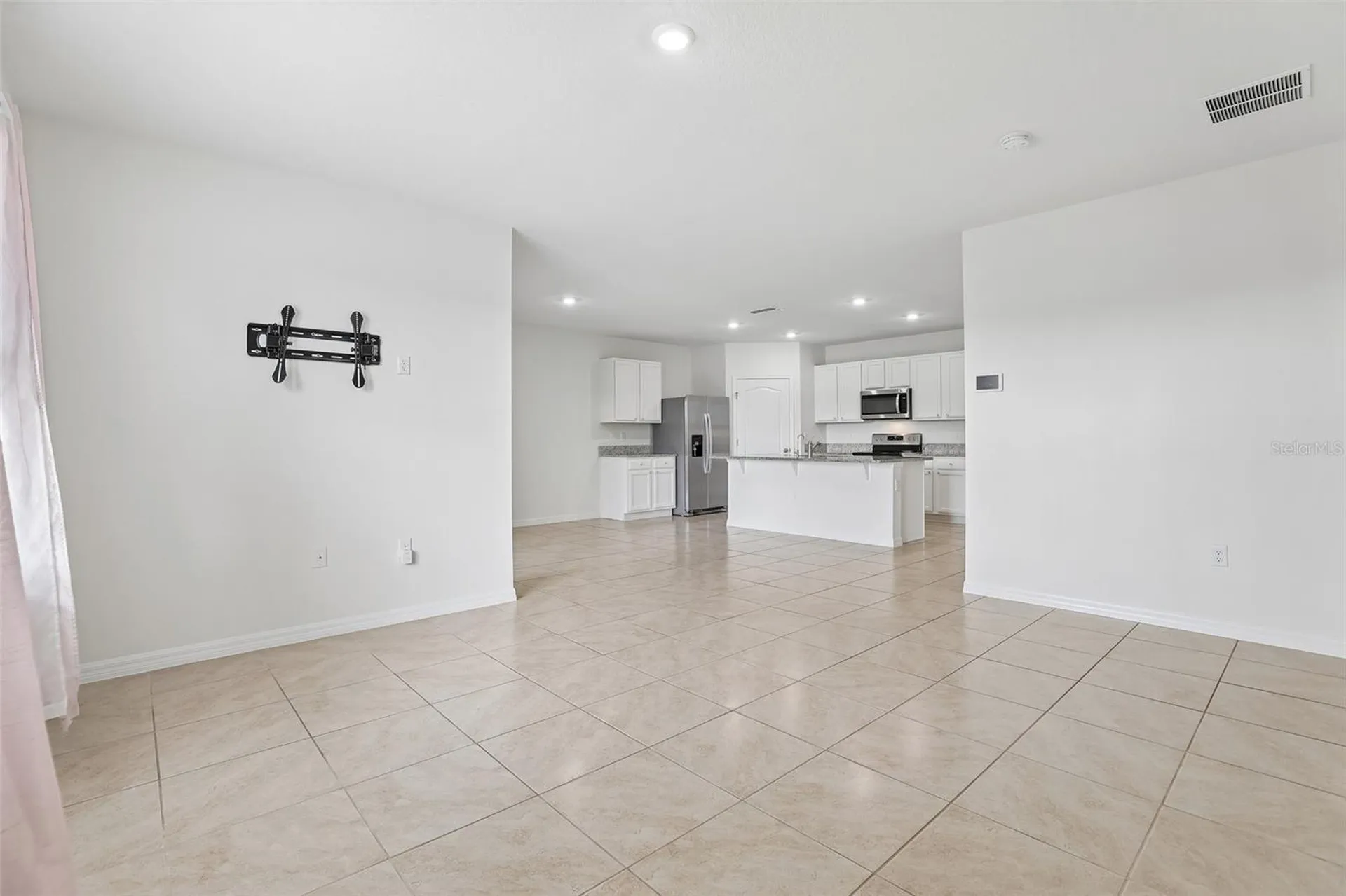 497 Noble Avenue Davenport FL 33837