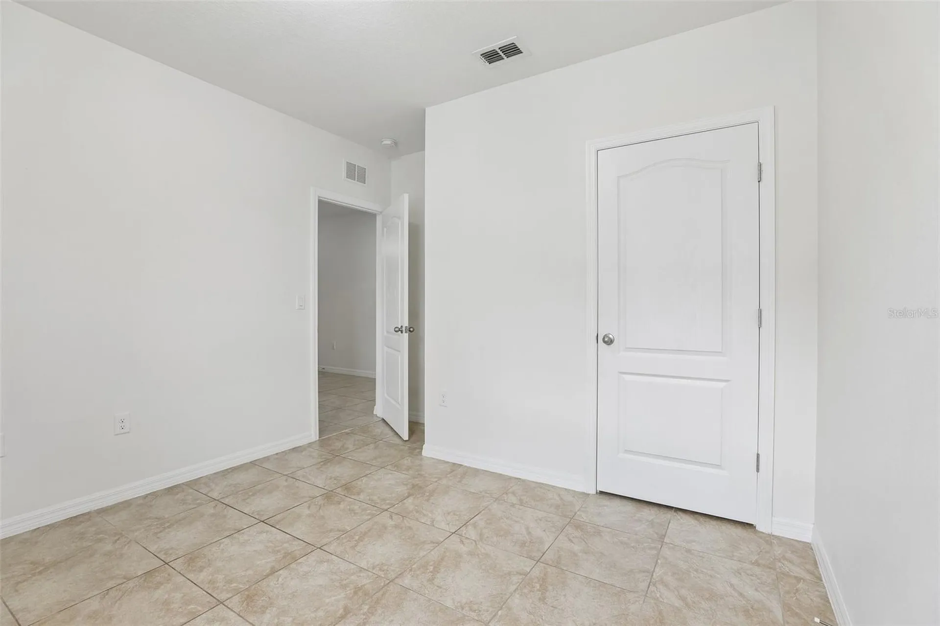 497 Noble Avenue Davenport FL 33837