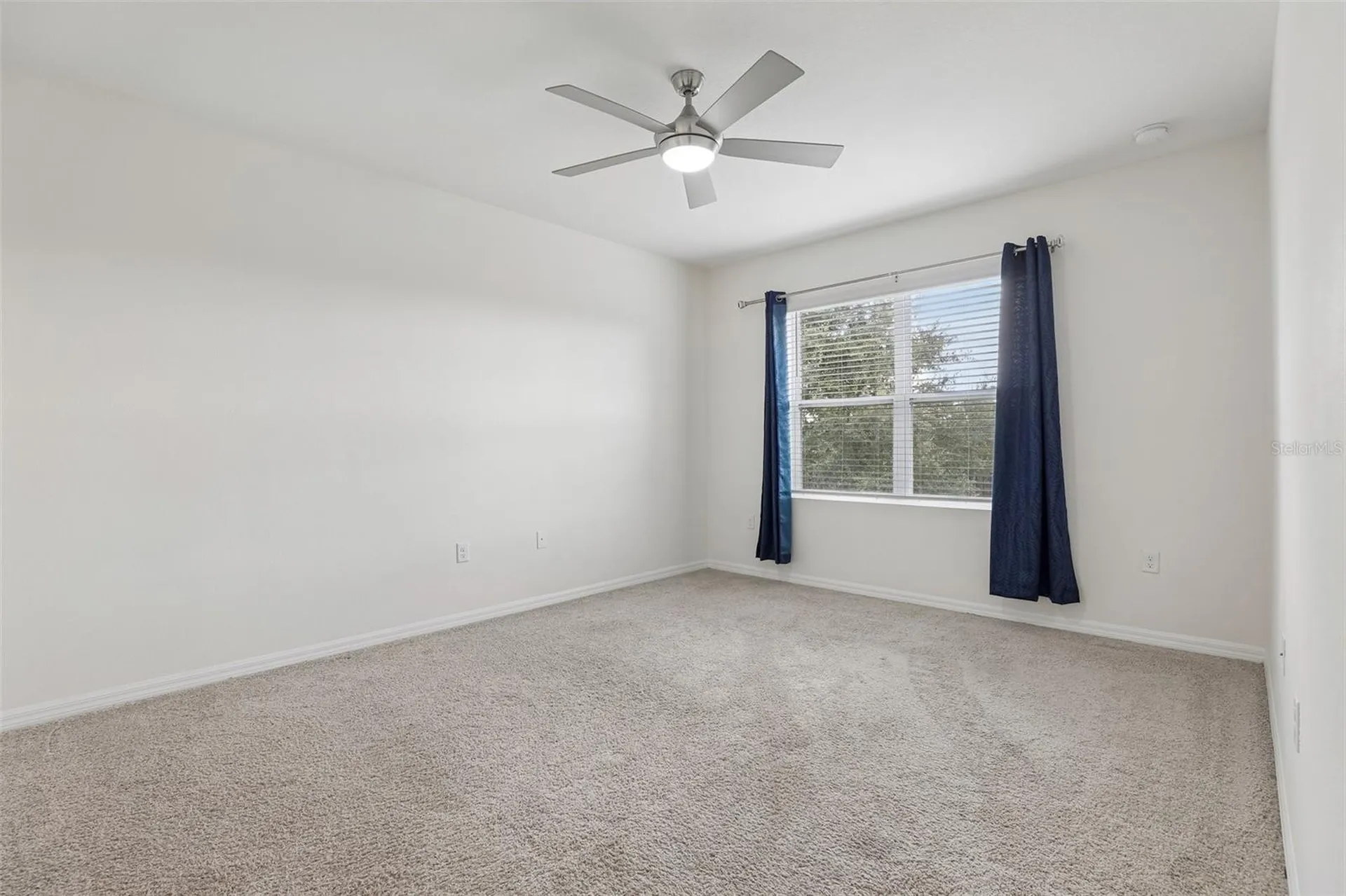 497 Noble Avenue Davenport FL 33837