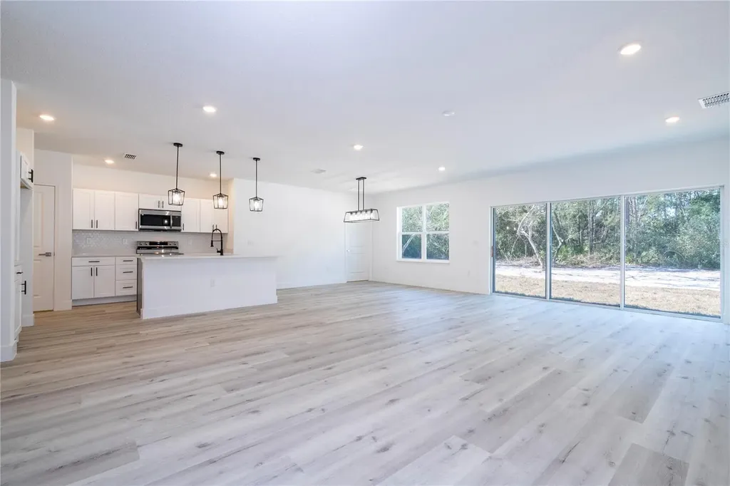 42065 Tamarac Street Eustis FL 32736