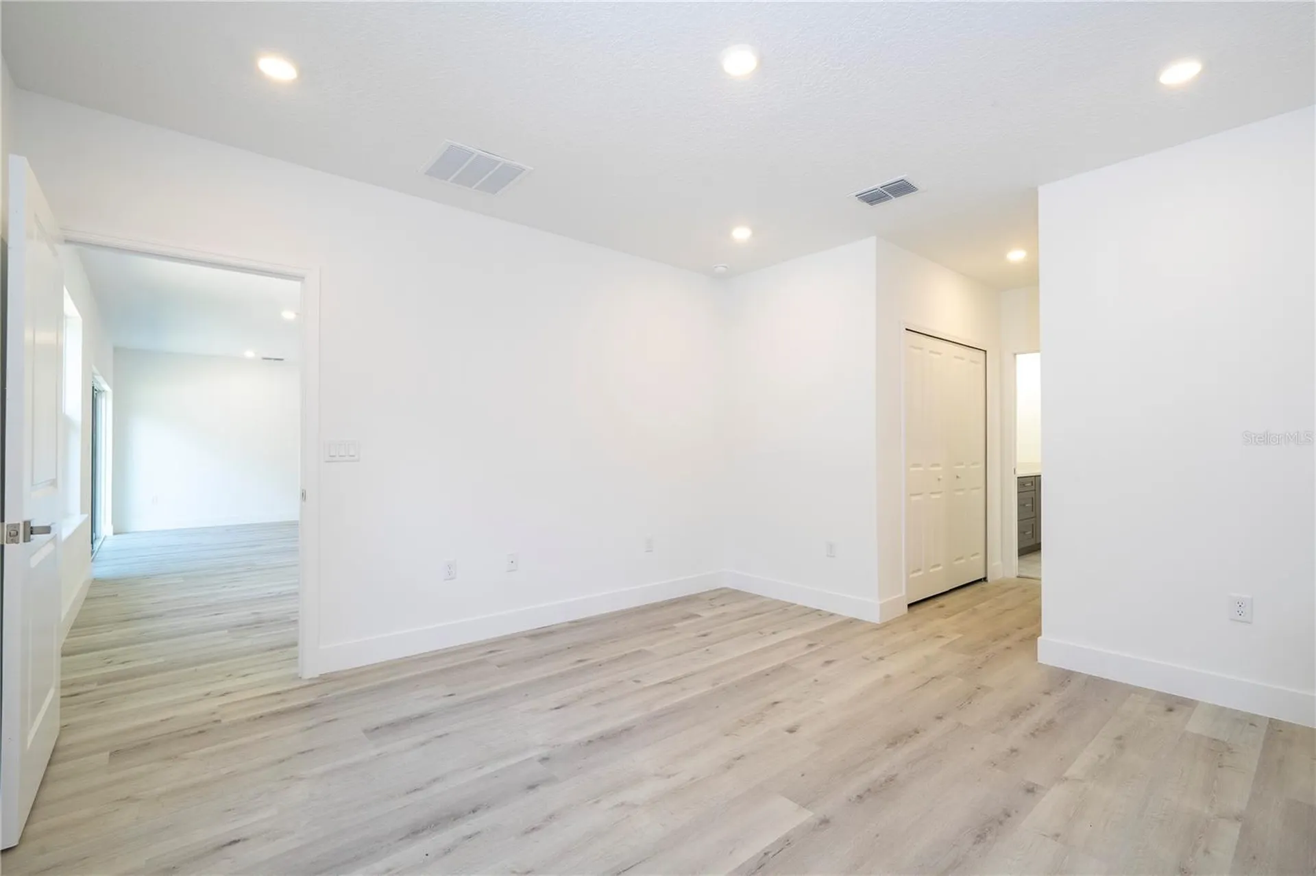 42065 Tamarac Street Eustis FL 32736