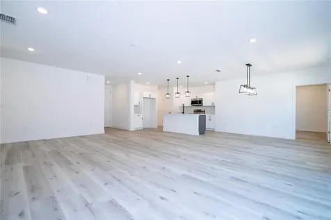 42065 Tamarac Street Eustis FL 32736
