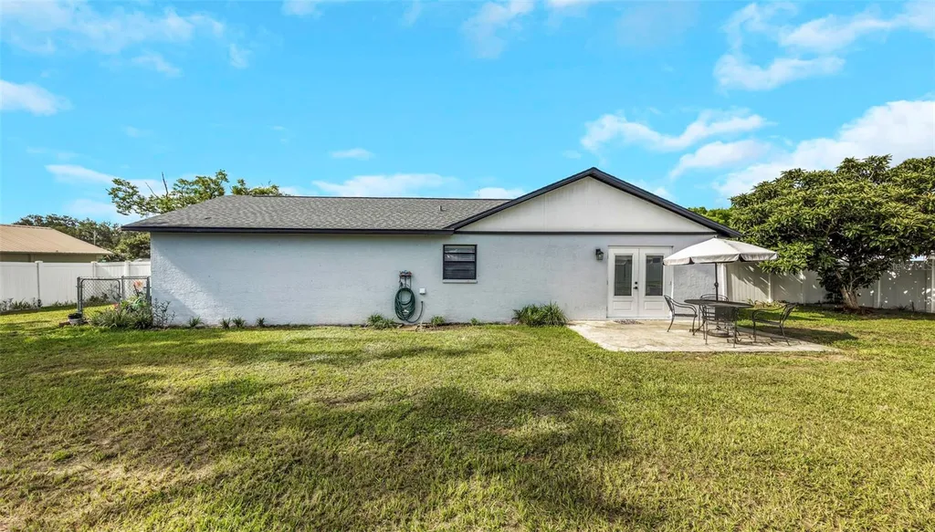 38811 James Court Zephyrhills FL 33540
