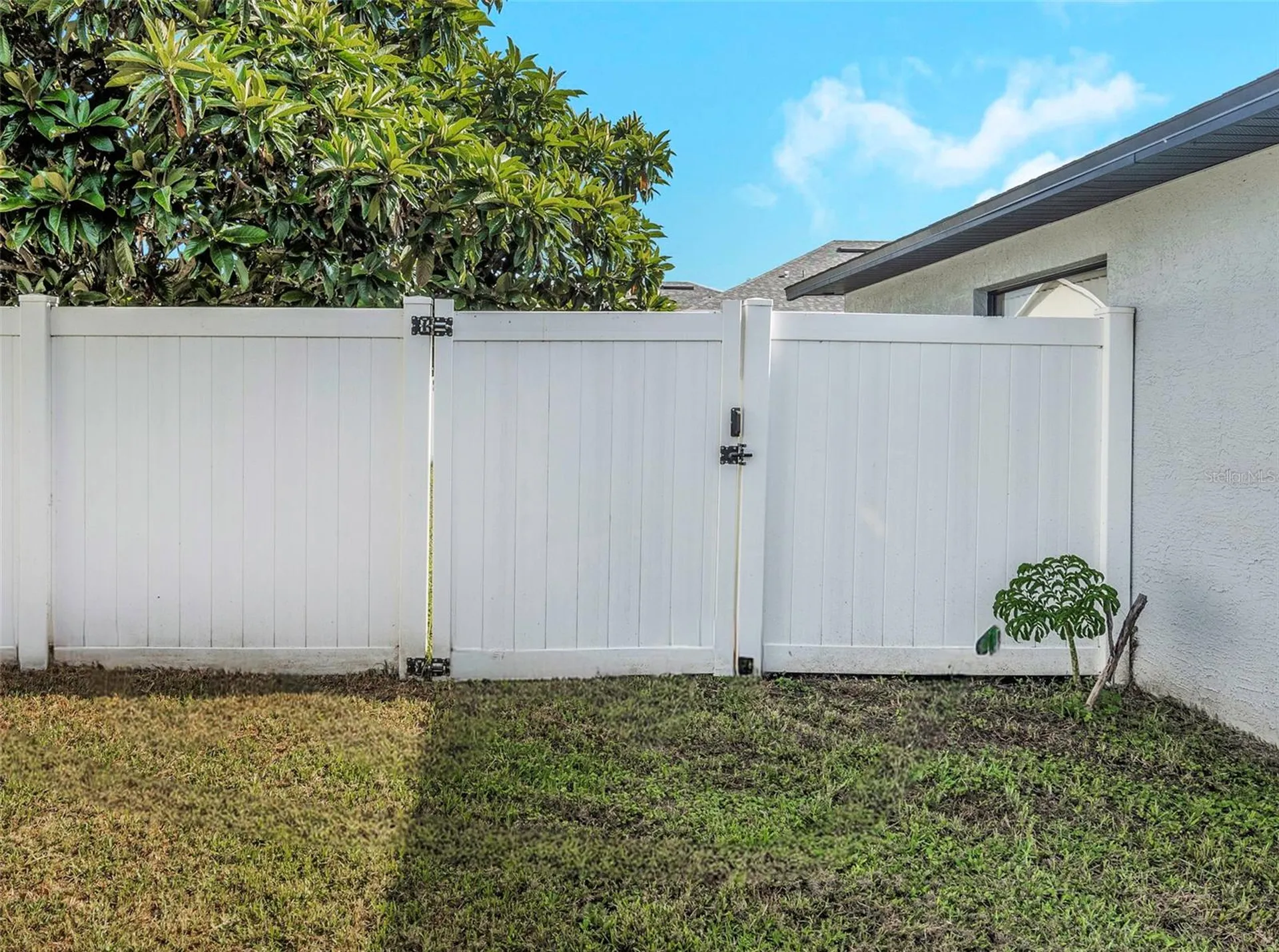 38811 James Court Zephyrhills FL 33540
