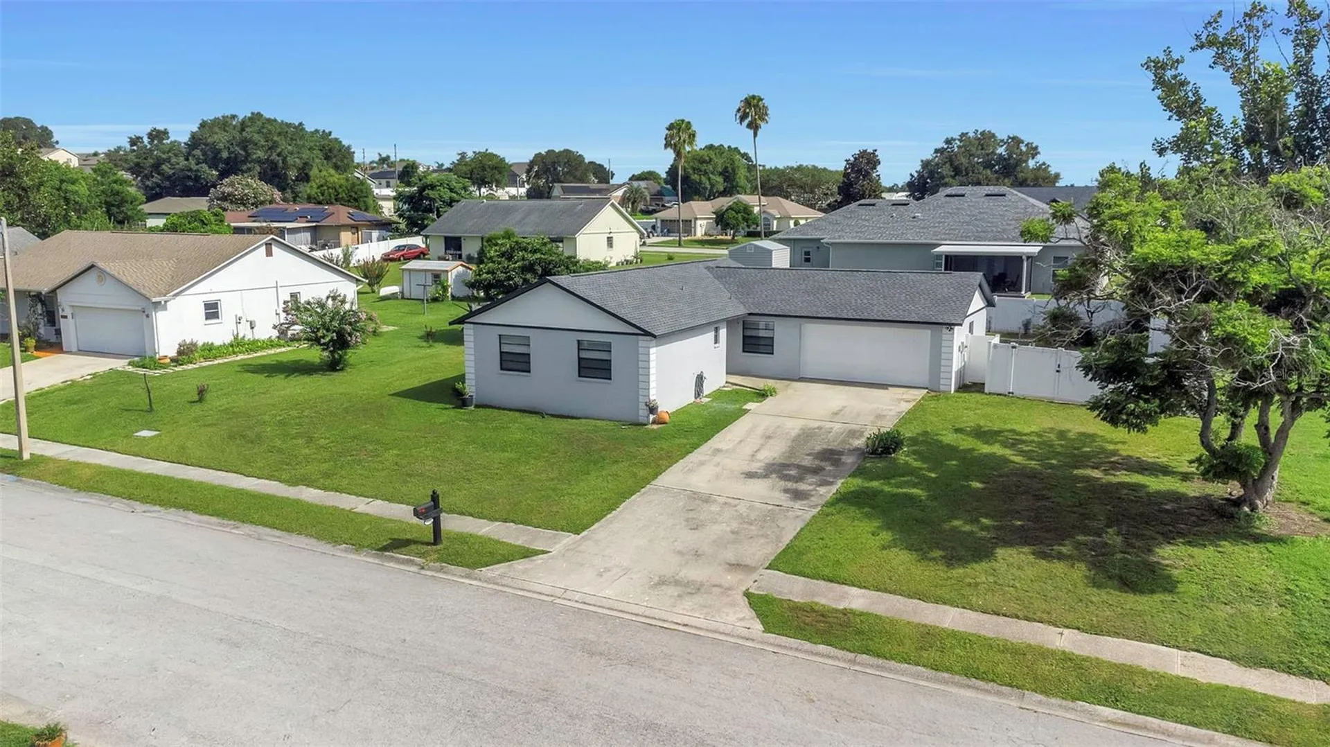 38811 James Court Zephyrhills FL 33540