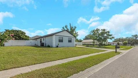 38811 James Court Zephyrhills FL 33540