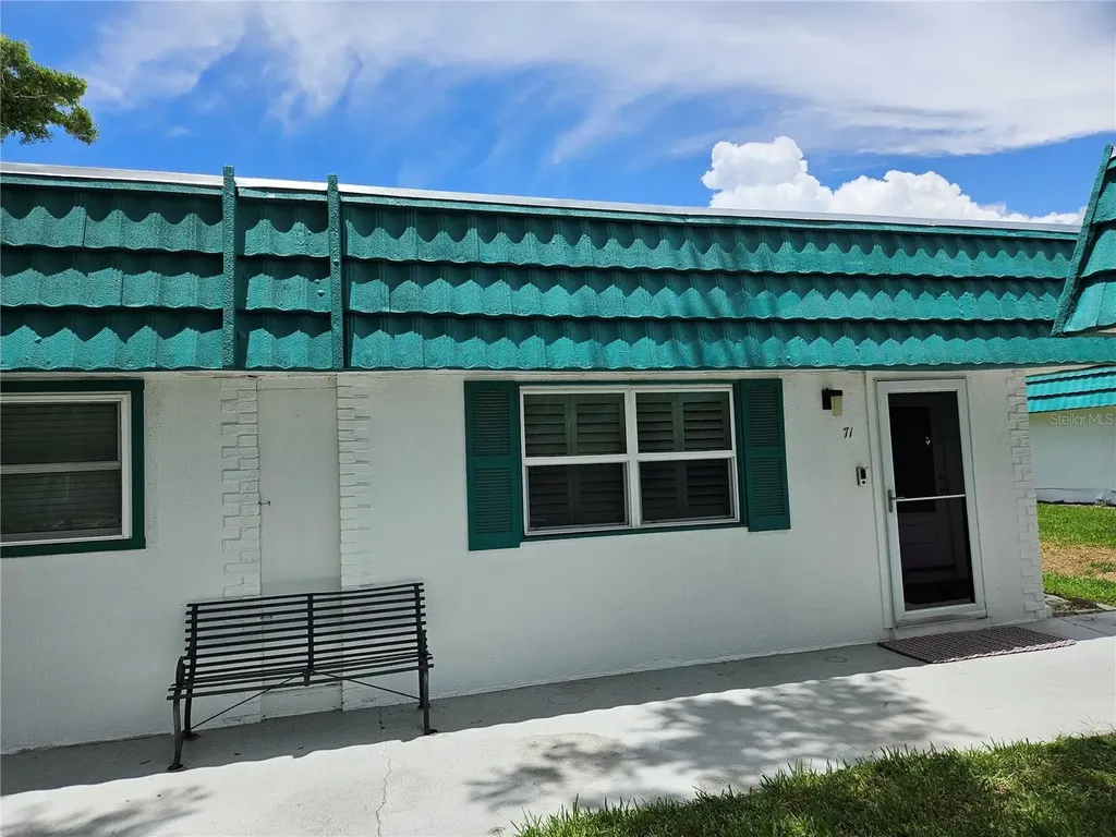 205 Kings Blvd Boulevard Sun City Center FL 33573