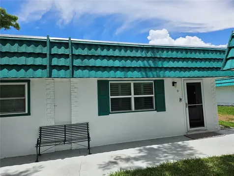 205 Kings Blvd Boulevard Sun City Center FL 33573