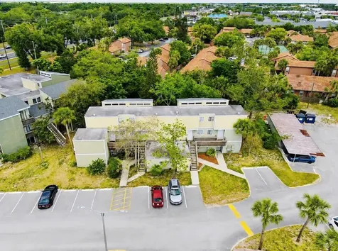 123 Scottsdale Square Winter Park FL 32792