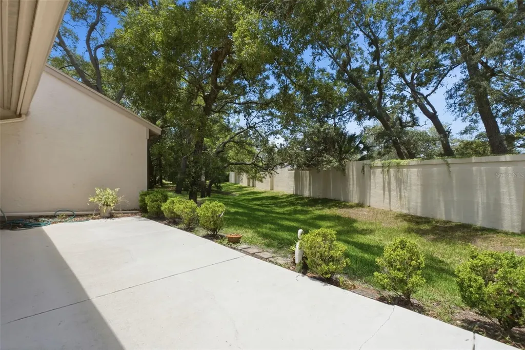 6695 Pin Oak Court Spring Hill FL 34606