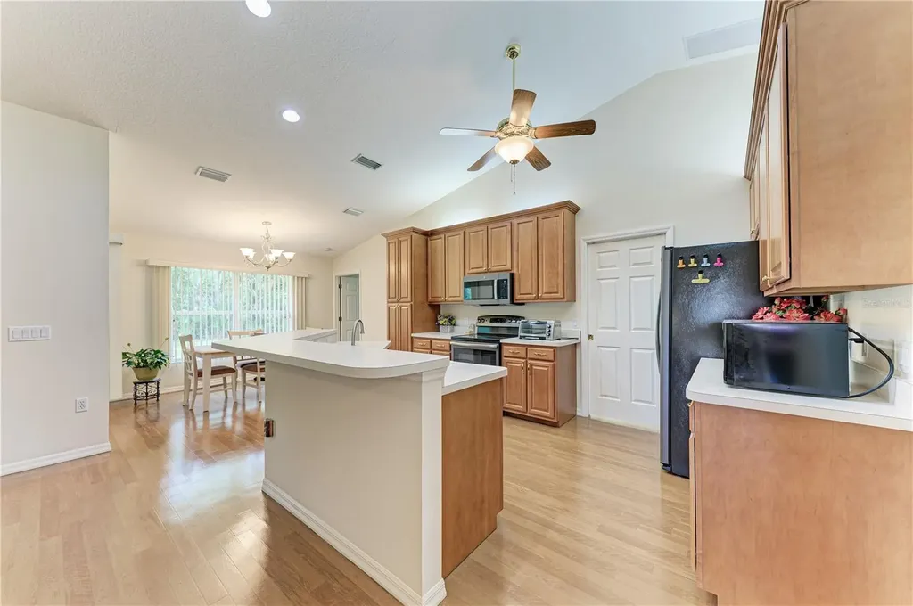 6304 18th Avenue E Bradenton FL 34208