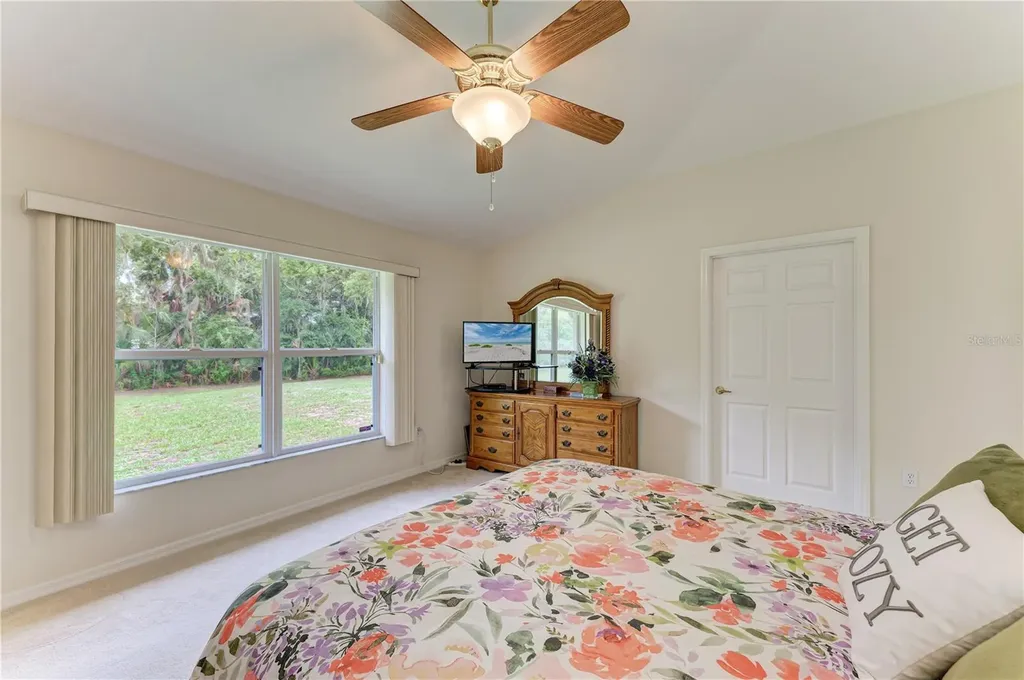 6304 18th Avenue E Bradenton FL 34208