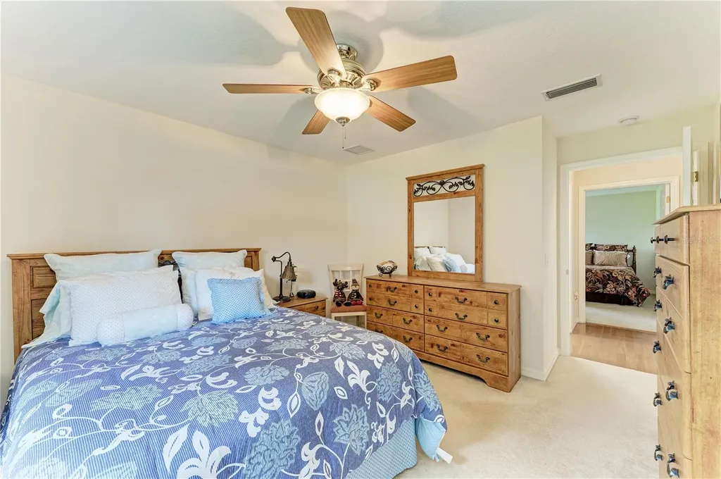 6304 18th Avenue E Bradenton FL 34208
