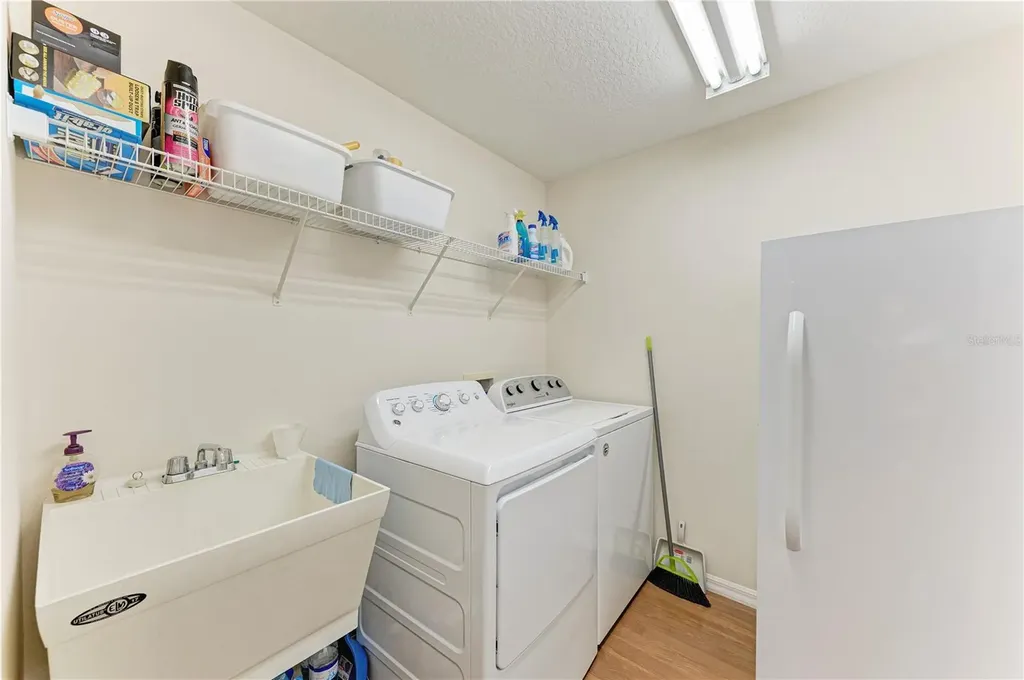 6304 18th Avenue E Bradenton FL 34208