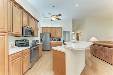 6304 18th Avenue E Bradenton FL 34208