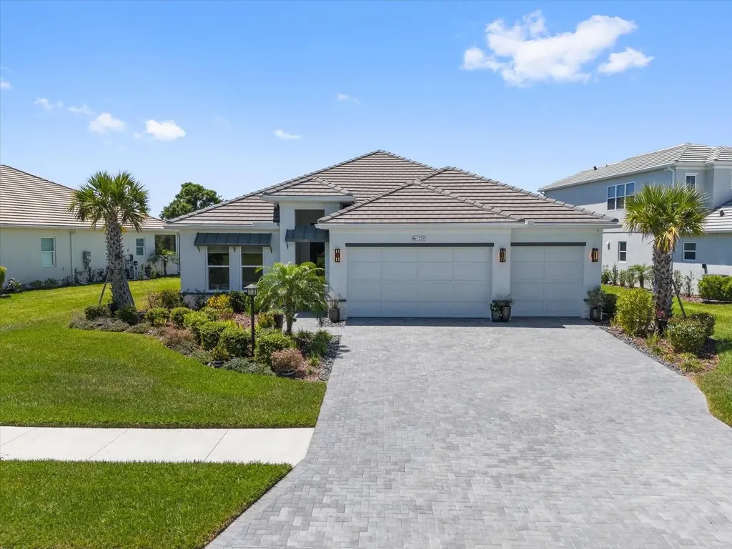 729 Tailwind Place Sarasota FL 34240