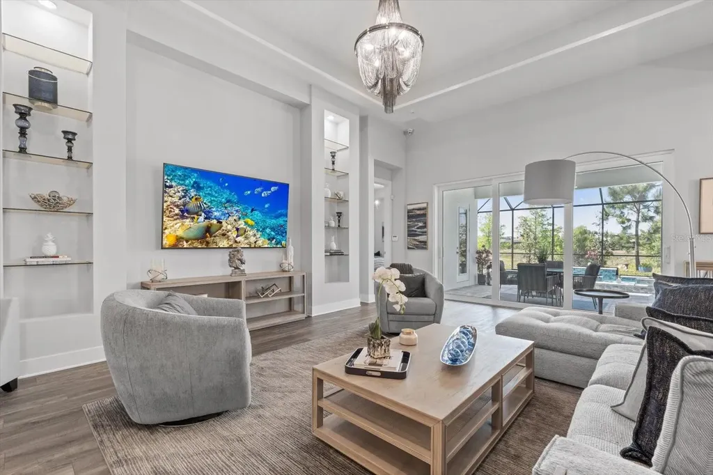 729 Tailwind Place Sarasota FL 34240