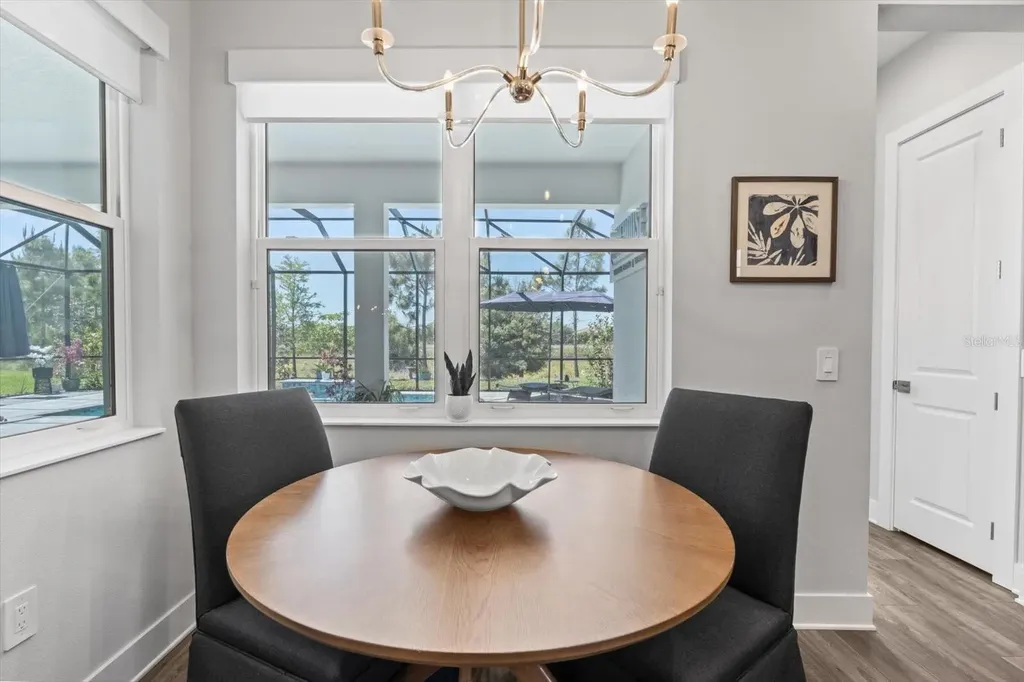 729 Tailwind Place Sarasota FL 34240