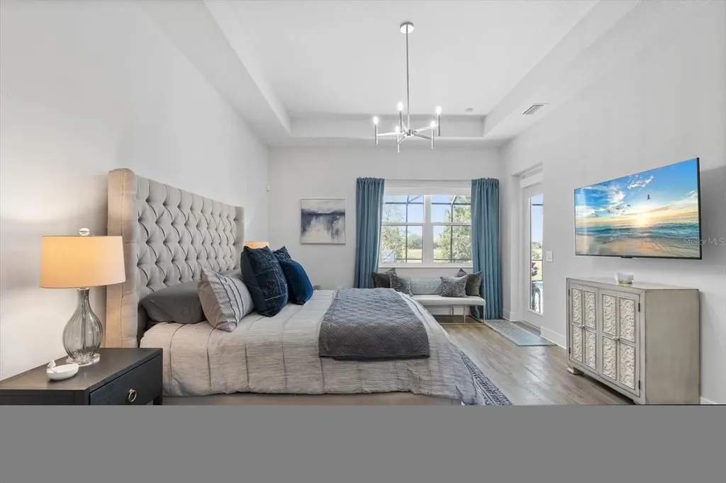 729 Tailwind Place Sarasota FL 34240