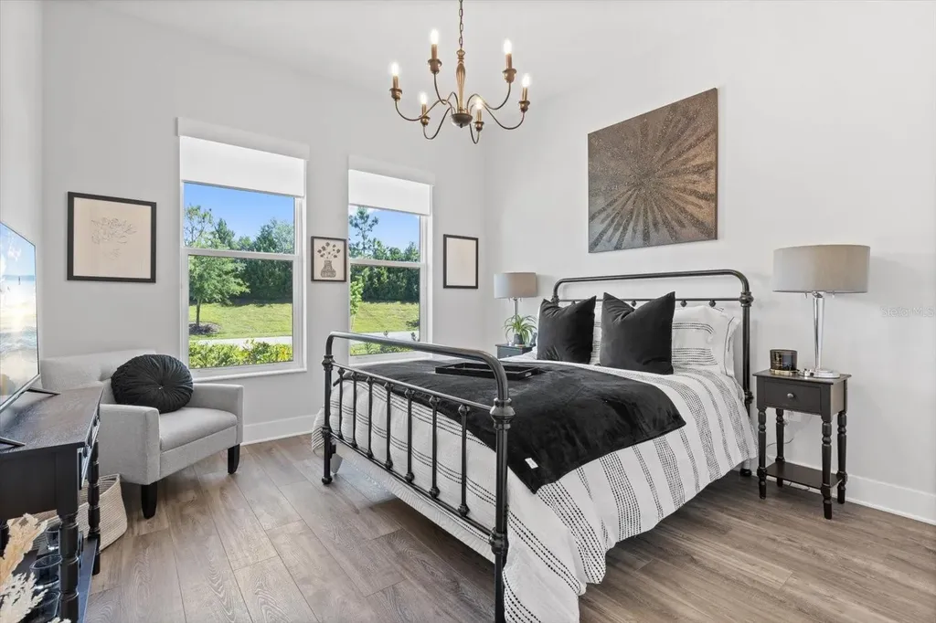 729 Tailwind Place Sarasota FL 34240