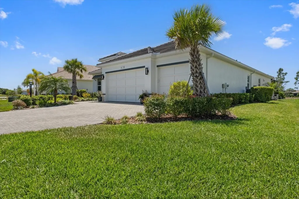 729 Tailwind Place Sarasota FL 34240