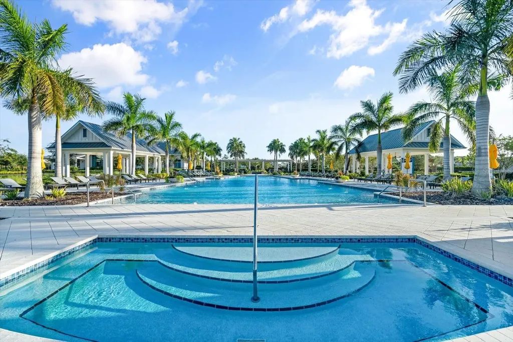 729 Tailwind Place Sarasota FL 34240