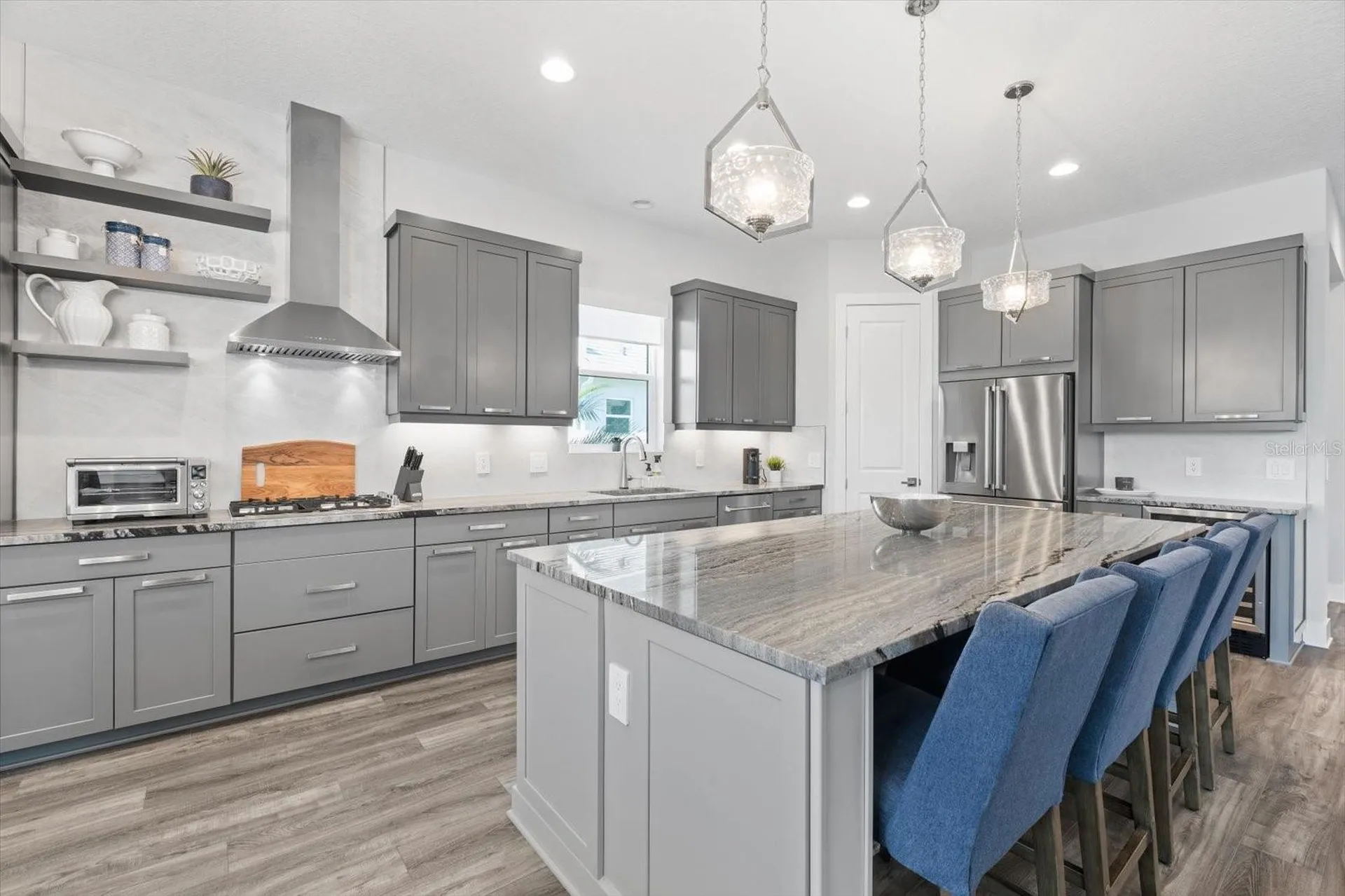 729 Tailwind Place Sarasota FL 34240
