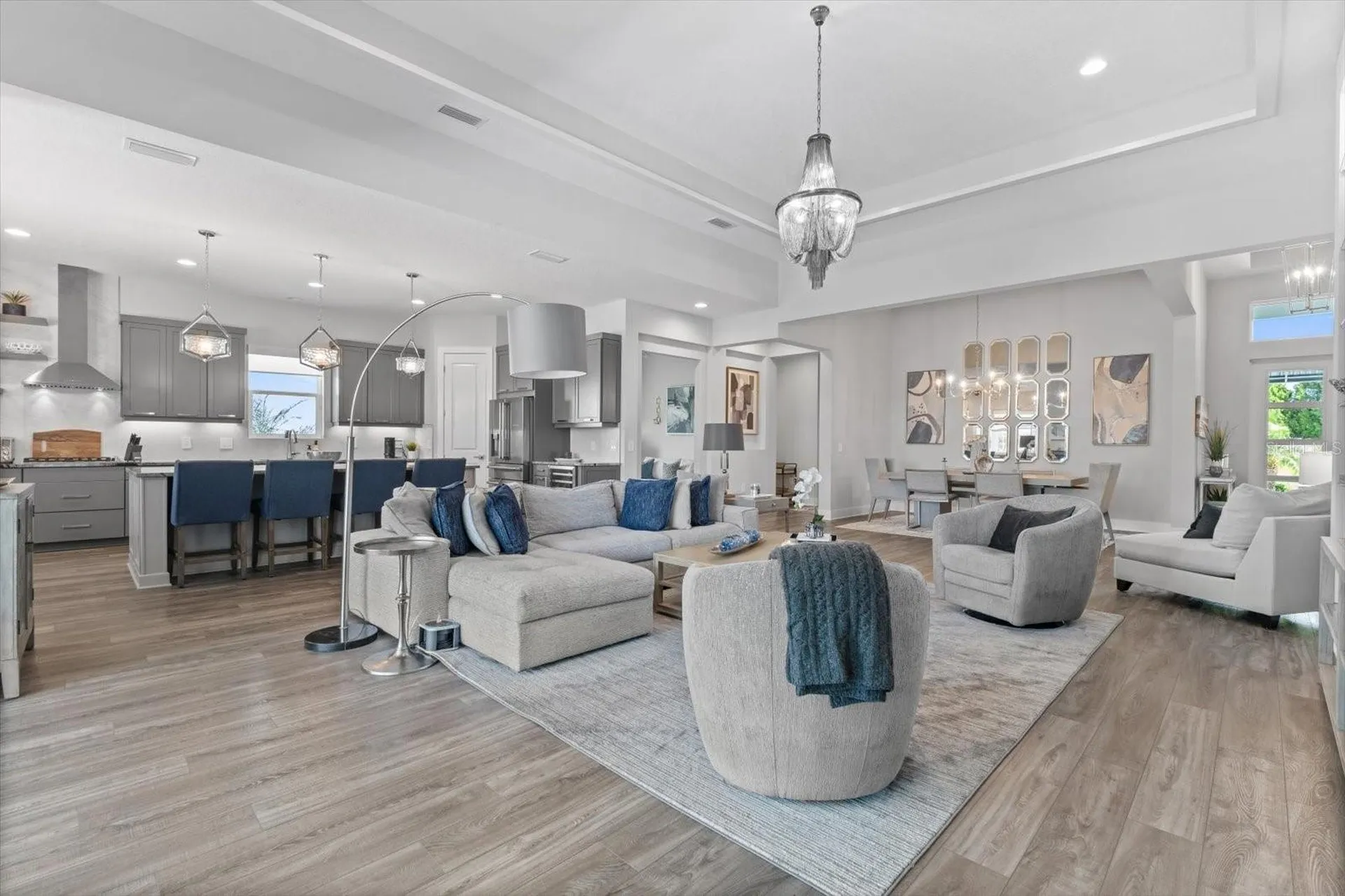 729 Tailwind Place Sarasota FL 34240