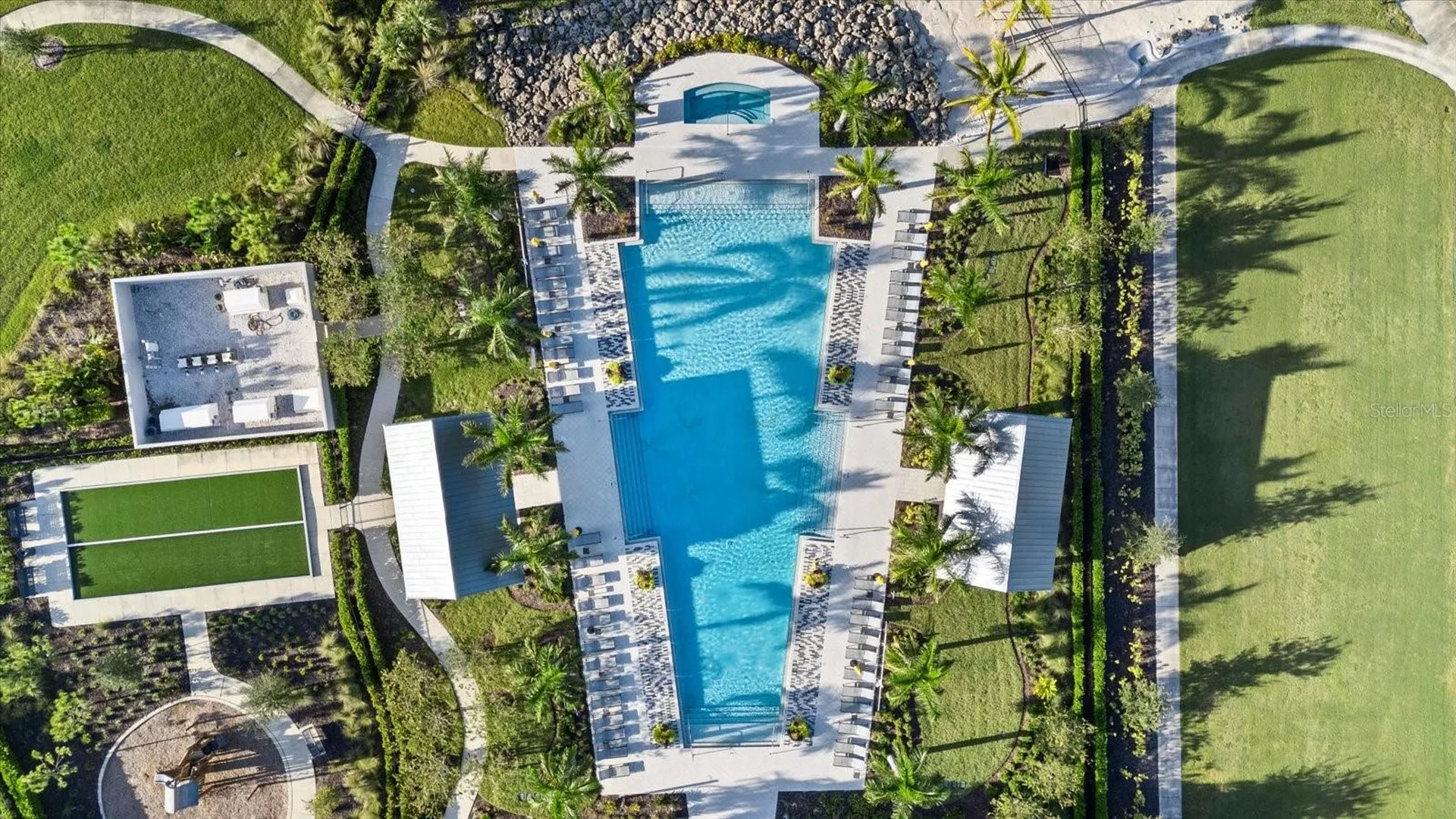 729 Tailwind Place Sarasota FL 34240