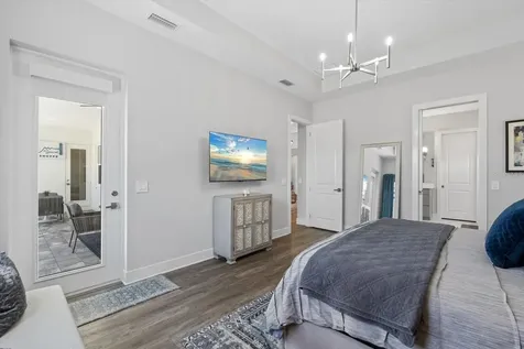 729 Tailwind Place Sarasota FL 34240