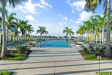 729 Tailwind Place Sarasota FL 34240