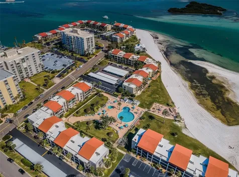 851 Bayway Boulevard Clearwater Beach FL 33767